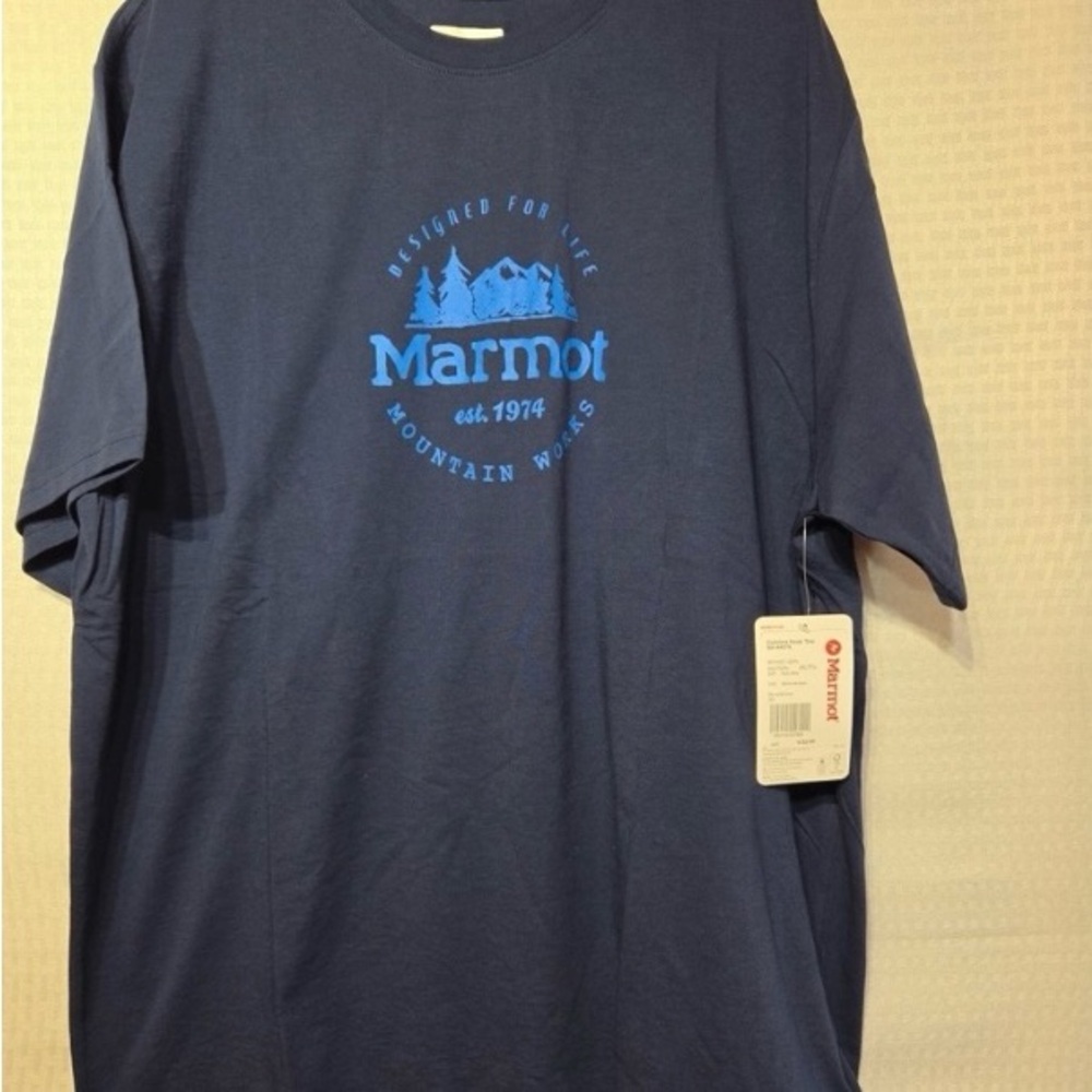 Nearly New Men’s XXL Navy Blue Marmot Cotton Blend Graphic T-Shirt